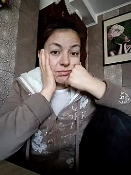 LenaBloomy online show from 11.24.25