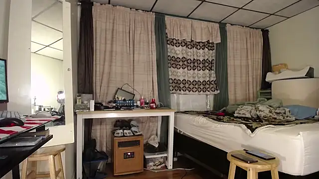 Snapshot of ANALTRAINING4U2 chatting on 03.09.25 ANALTRAINING4U2 online show from 03.09.25