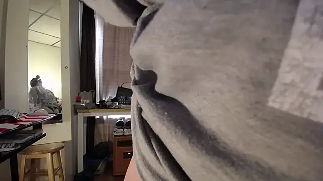 Snapshot of ANALTRAINING4U2 chatting on 03.20.25 ANALTRAINING4U2 online show from 03.20.25