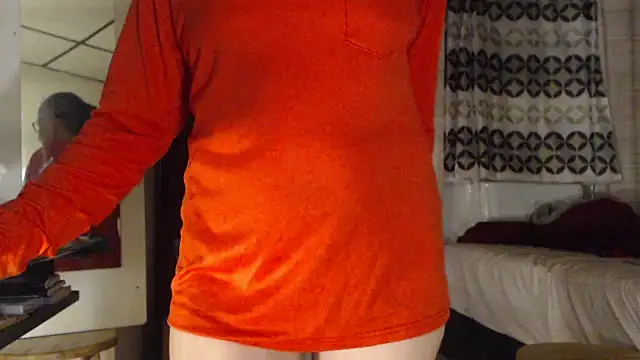 Snapshot of ANALTRAINING4U2 chatting on 10.31.25 ANALTRAINING4U2 online show from 10.31.25