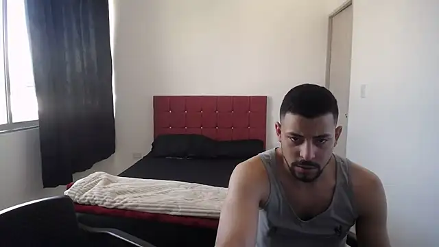 Snapshot of yohacriss chatting on 11.07.25 yohacriss online show from 11.07.25