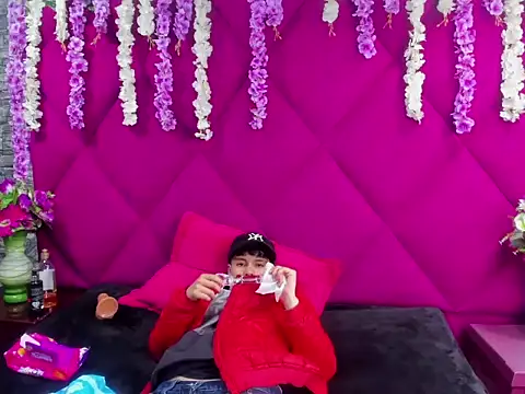 Bruno Cruzz online show from 09.25.25