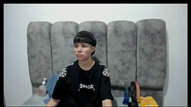 Bruno Cruzz online show from 04.16.26