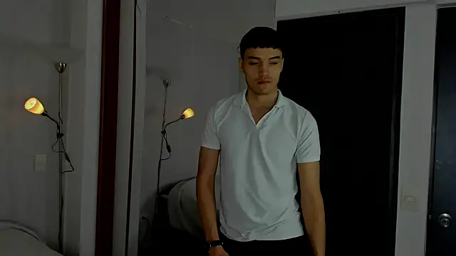 Snapshot of Jacksonflorez chatting on 09.18.25 Jacksonflorez online show from 09.18.25