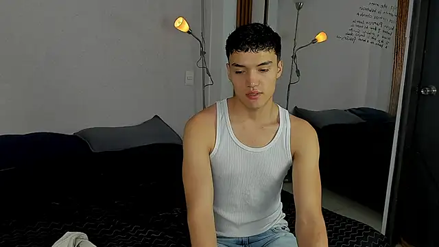Snapshot of Jacksonflorez chatting on 09.19.25 Jacksonflorez online show from 09.19.25
