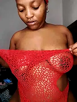 Snapshot of ThickBoityAlison_ chatting on 07.14.26 ThickBoityAlison online show from 07.14.26