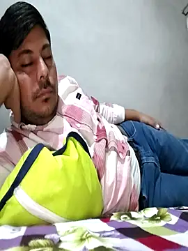 Snapshot of Ajmersingh335512 chatting on 10.24.25 Ajmersingh335512 online show from 10.24.25