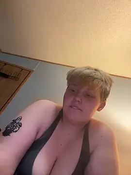 Lexxxii515 online show from 10.26.25