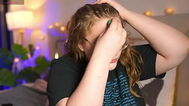 Snapshot of Alissa_S chatting on 12.05.24 Alissa S online show from 12.05.24