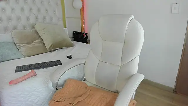SamanthaRoseee online show from 09.27.25