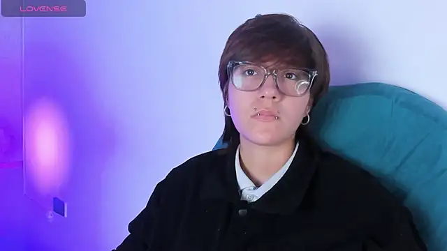 Tsuki Maru online show from 03.30.26