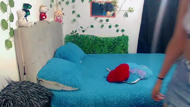 Chiara latina online show from 10.07.25