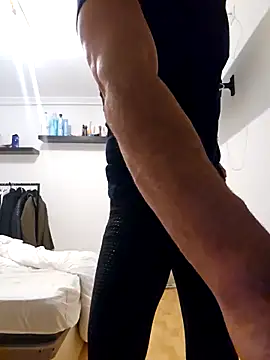 Latinfogoso84 online show from 11.14.25