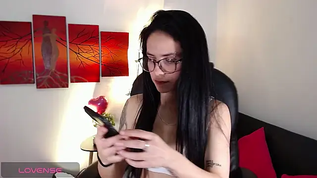 Snapshot of Ashley_olivares chatting on 09.24.25 Ashley olivares online show from 09.24.25