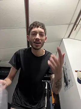 sarabiaarevalo online show from 11.28.25