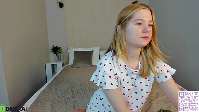 Brenda Puff online show from 10.08.25