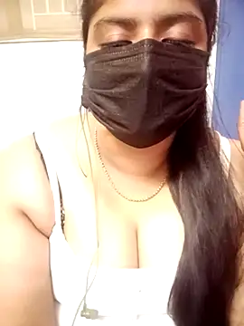 Snapshot of Reshma-Rani chatting on 09.28.25 Reshma-Rani online show from 09.28.25