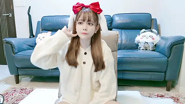 Snapshot of SoRa_056 chatting on 10.31.25 SoRa 056 online show from 10.31.25