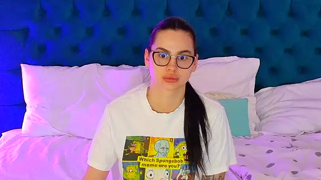 Snapshot of LexieRosse chatting on 02.25.26 LexieRosse online show from 02.25.26