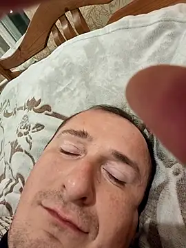 Snapshot of zurab39 chatting on 11.01.25 zurab39 online show from 11.01.25