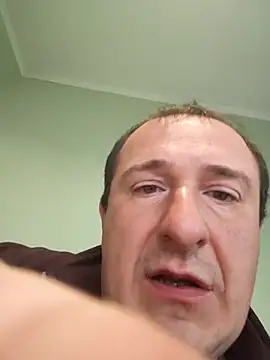 Snapshot of zurab39 chatting on 12.04.25 zurab39 online show from 12.04.25