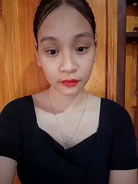 ChiecumBae online show from 10.04.25