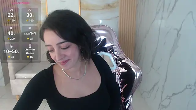 sara lopez s online show from 10.20.25