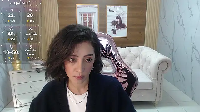 sara lopez s online show from 02.05.26