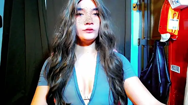 Tiffany Huge Tits online show from 09.10.25