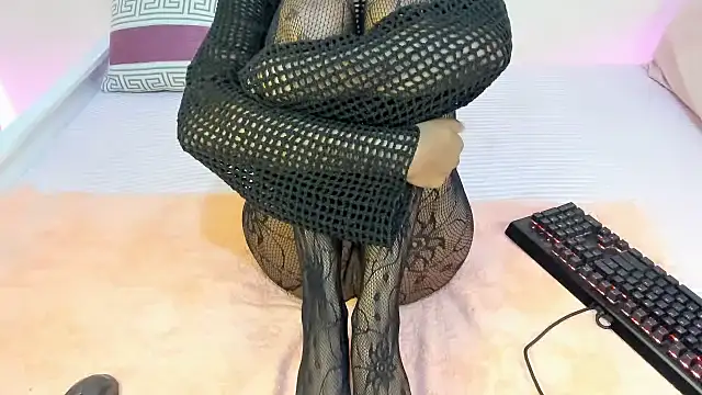 Snapshot of mapeees chatting on 02.05.26 mapeees online show from 02.05.26