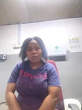 Snapshot of Babedaawl chatting on 12.16.25 Babedaawl online show from 12.16.25