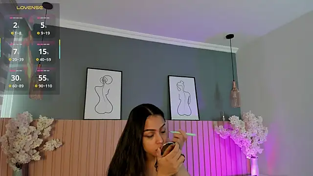 Mila Hank  online show from 03.09.26