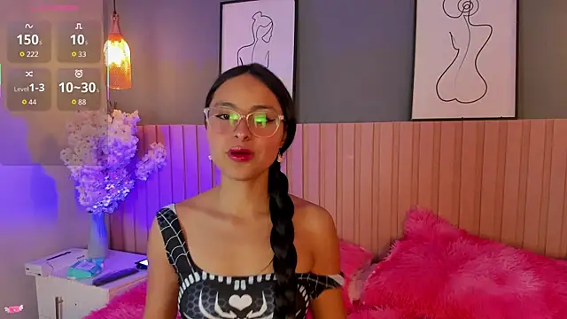 Annie  2 online show from 09.15.25