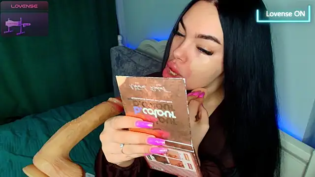 Snapshot of katerine_Monroe chatting on 10.26.25 katerine Monroe online show from 10.26.25