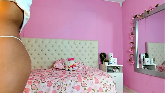 kiity horny  online show from 05.13.26