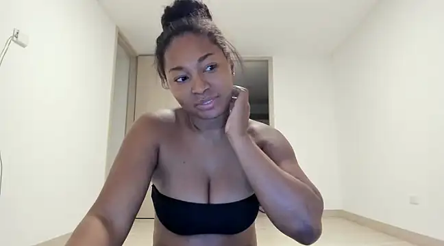 Meganbelford1 online show from 01.18.25