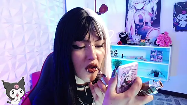 Snapshot of lil_candy77 chatting on 03.25.26 lil candy77 online show from 03.25.26