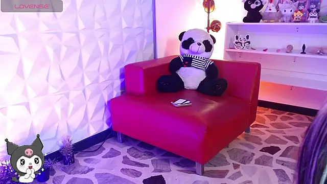 Snapshot of lil_candy77 chatting on 04.06.26 lil candy77 online show from 04.06.26