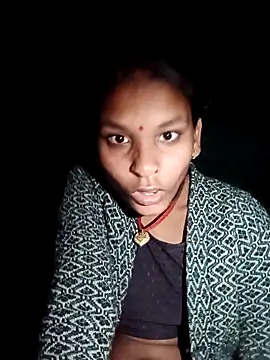 Idhika Jha online show from 11.22.25