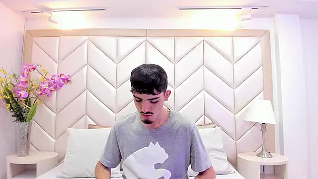 NikoStone  online show from 09.20.25