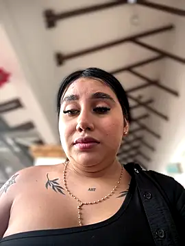 Sophie Dreamss online show from 12.14.25