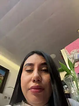 Snapshot of Sophie_Dreamss chatting on 06.29.26 Sophie Dreamss online show from 06.29.26