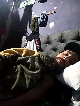 Snapshot of hairy_mannn chatting on 11.16.25 hairy mannn online show from 11.16.25