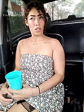 roxyrougee online show from 11.15.25