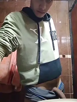 Snapshot of aispuro8505 chatting on 02.01.26 aispuro8505 online show from 02.01.26