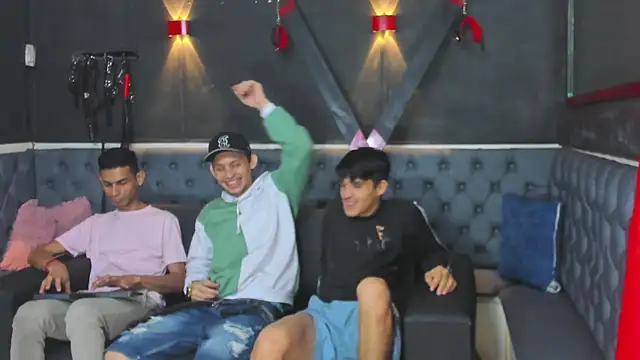 Golldens Dreamss online show from 11.19.25