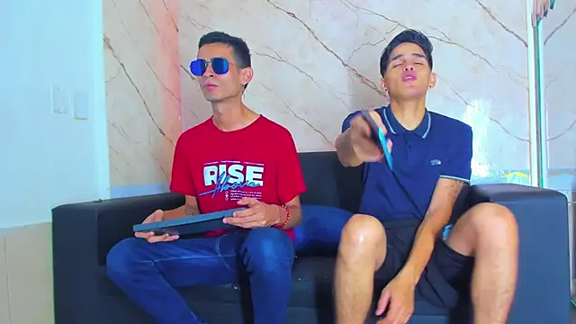 Golldens Dreamss online show from 11.26.25