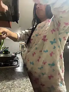 DianeSuns  online show from 04.08.26