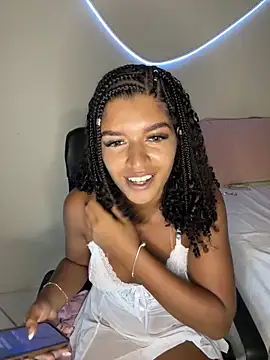 larajuli online show from 03.19.26