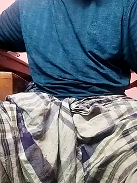 Snapshot of yourboy1794 chatting on 11.07.25 yourboy1794 online show from 11.07.25